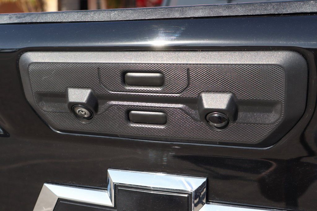 Used 2023 Chevrolet Silverado 2500 LTZ w/ LTZ Plus Package AWD/4WD image 58