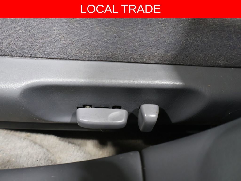 Used 2001 Toyota Camry LE FWD image 15