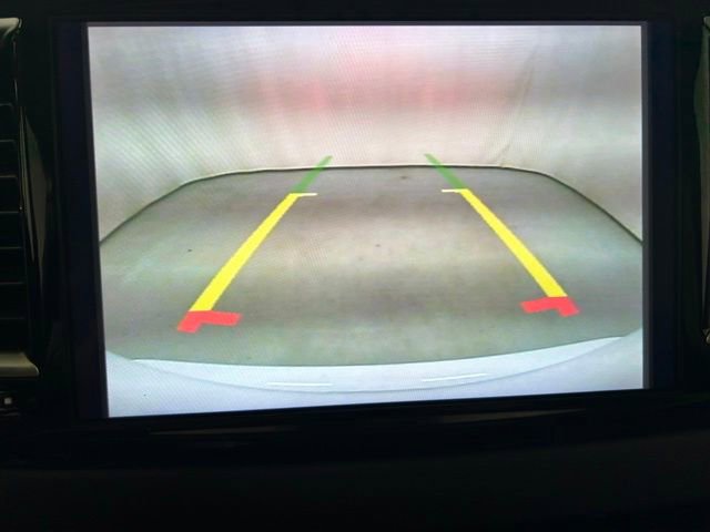 Used 2025 Chrysler Pacifica Select FWD image 19