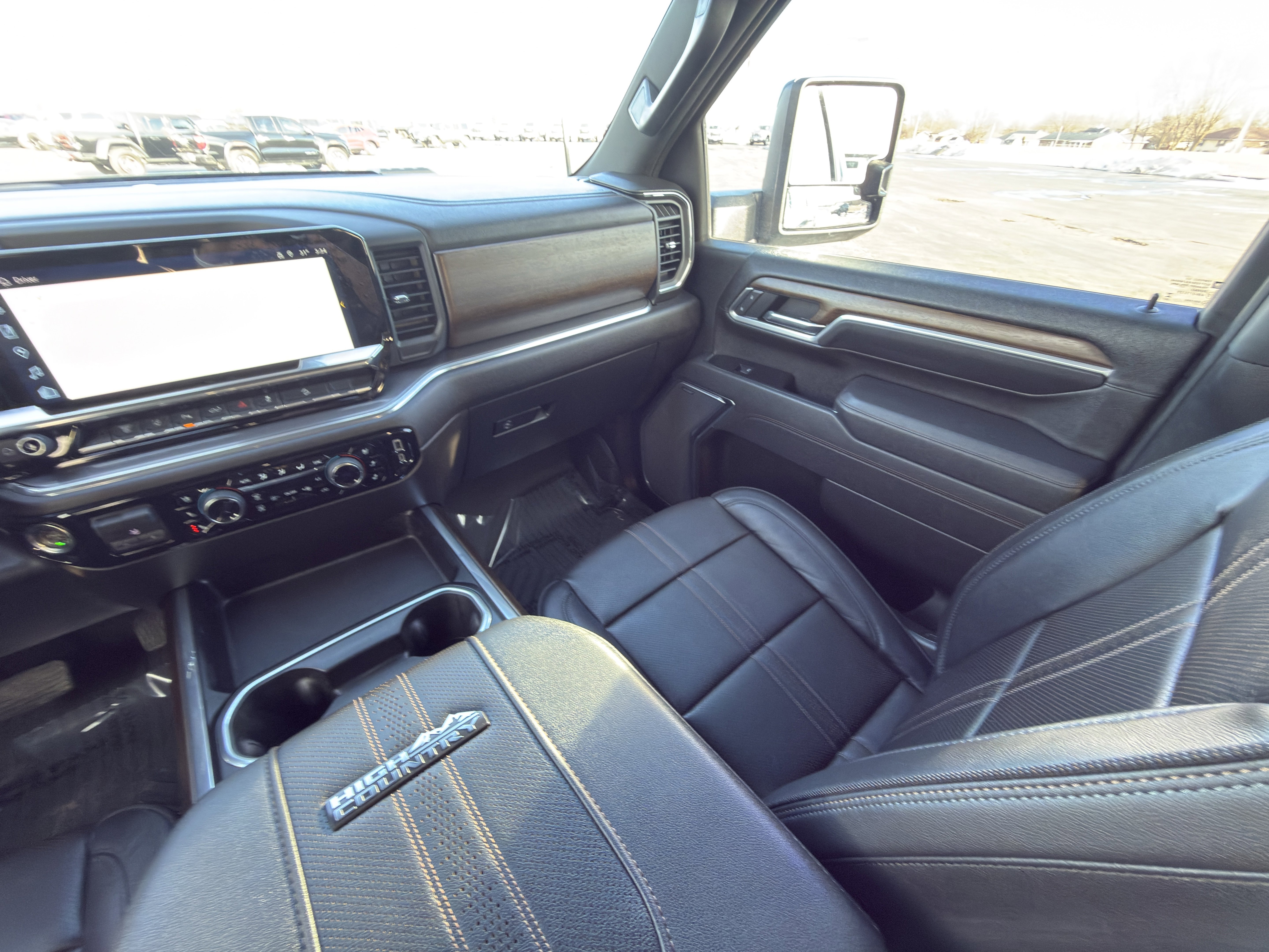 New 2025 Chevrolet Silverado 3500 High Country w/ High Country Premium Package image 21