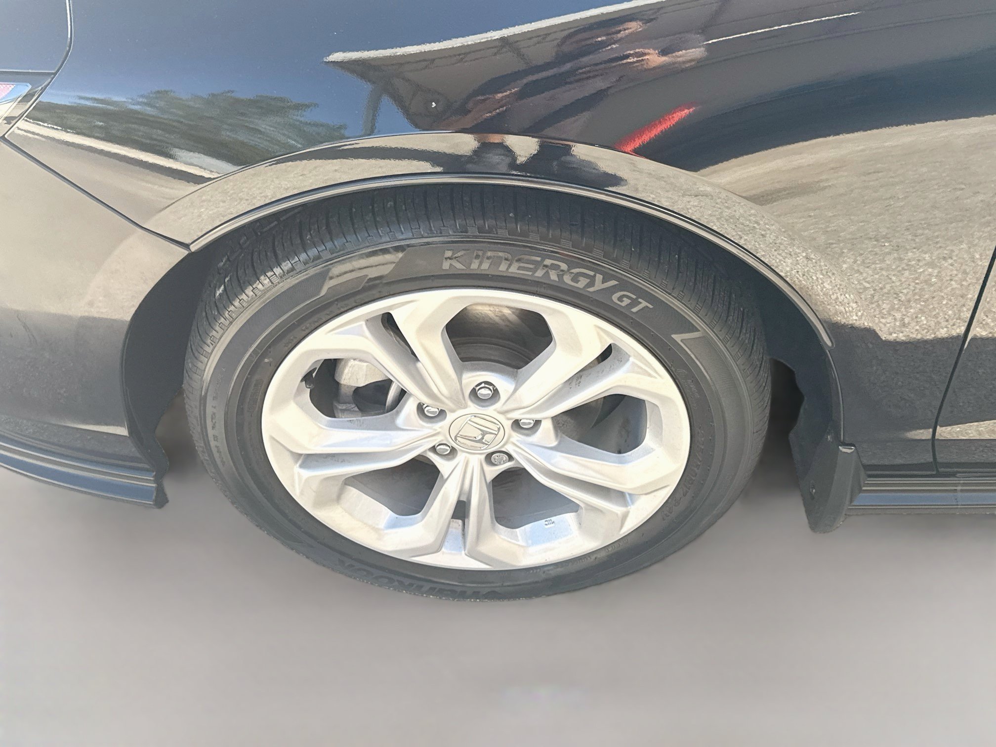 Used 2024 Honda Accord LX image 35