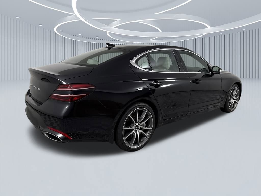 New 2025 Genesis G70 2.5T image 4