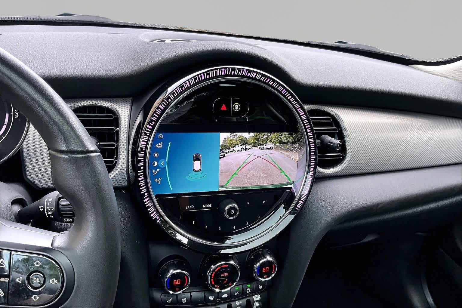 Used 2024 MINI Cooper SE FWD image 25