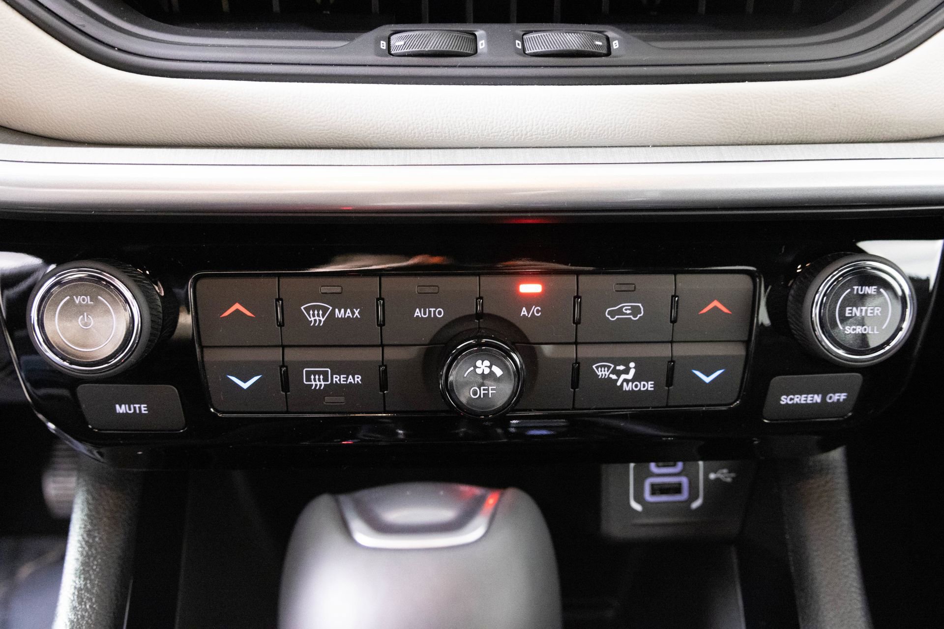 New 2026 Jeep Compass Limited image 23