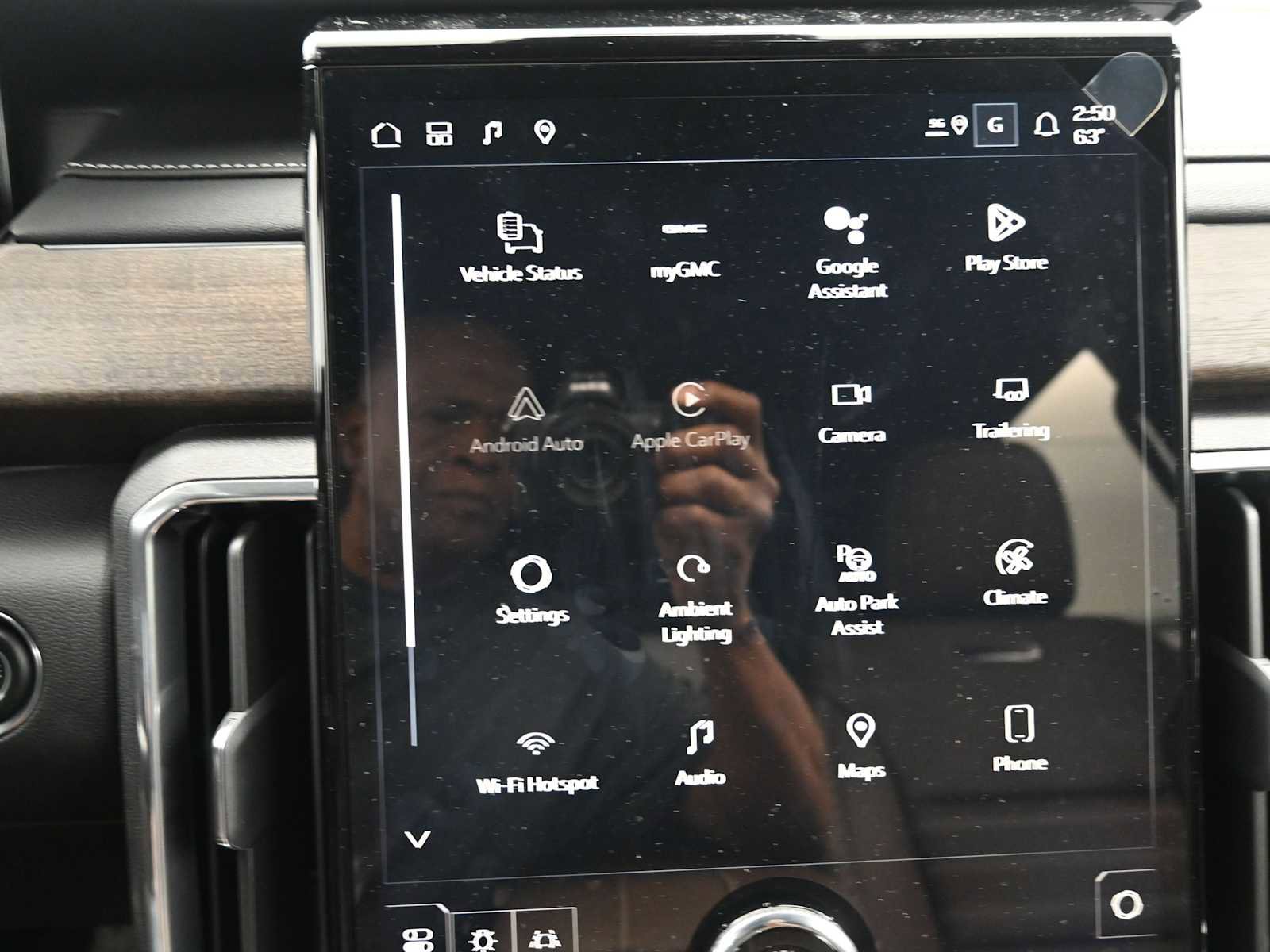 New 2026 GMC Acadia Denali Ultimate w/ LPO, Floor Liner Package image 16