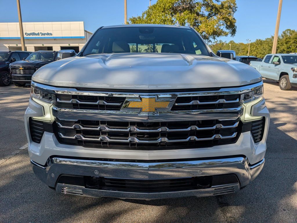 New 2026 Chevrolet Silverado 1500 LTZ w/ Technology Package RWD image 2