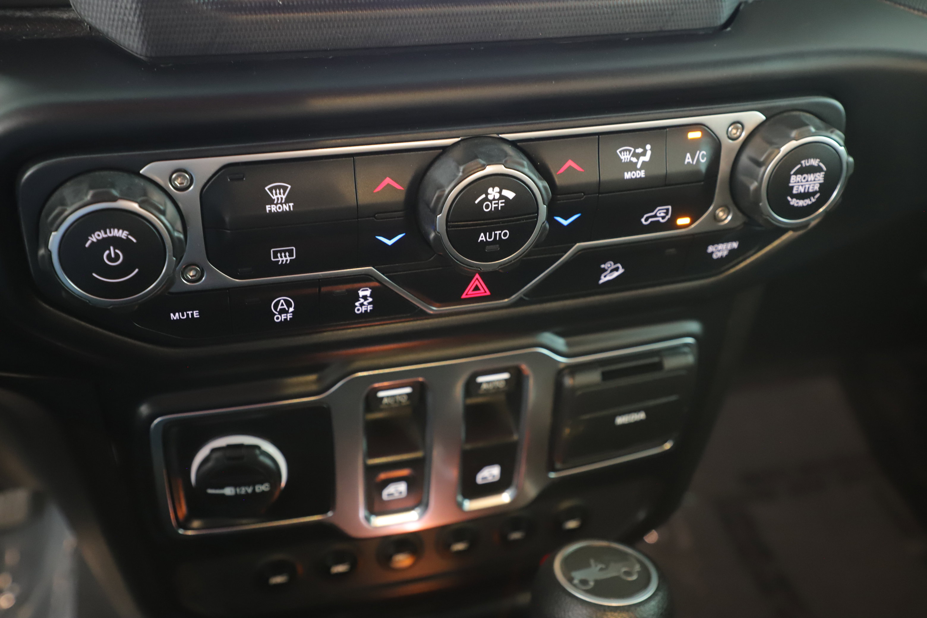 Certified 2019 Jeep Wrangler Sport image 15