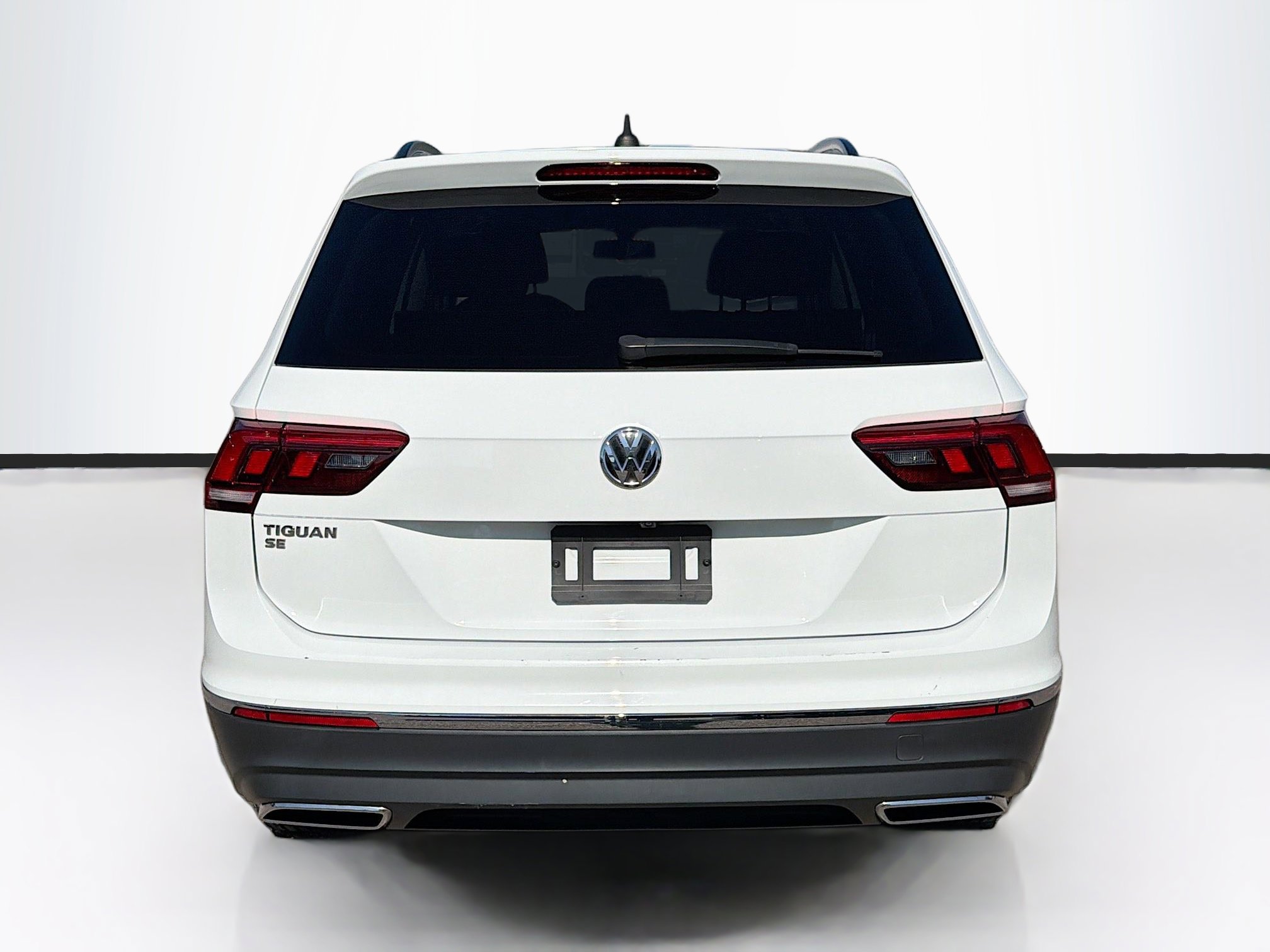 Used 2020 Volkswagen Tiguan SE image 4