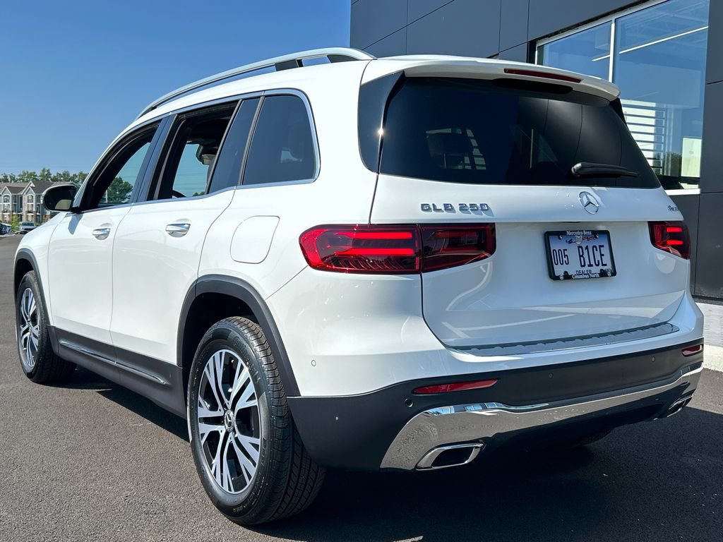 New 2026 Mercedes-Benz GLB 250 4MATIC image 5