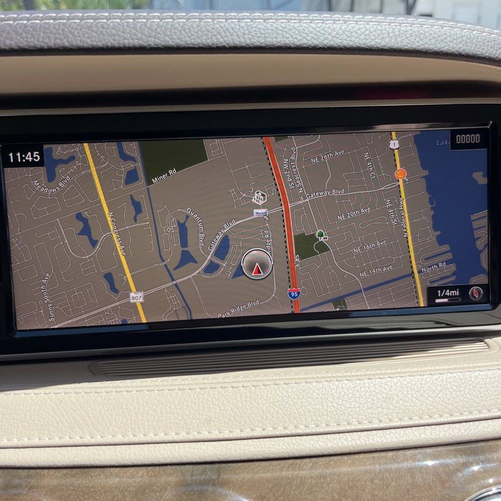 Used 2015 Mercedes-Benz S 550 4MATIC Sedan image 11