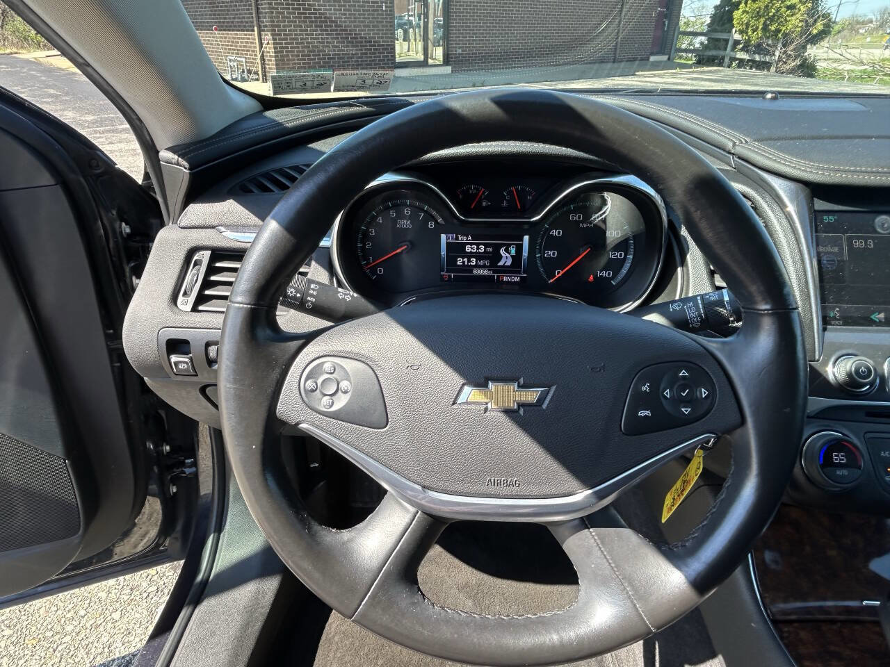 Used 2014 Chevrolet Impala LT image 10