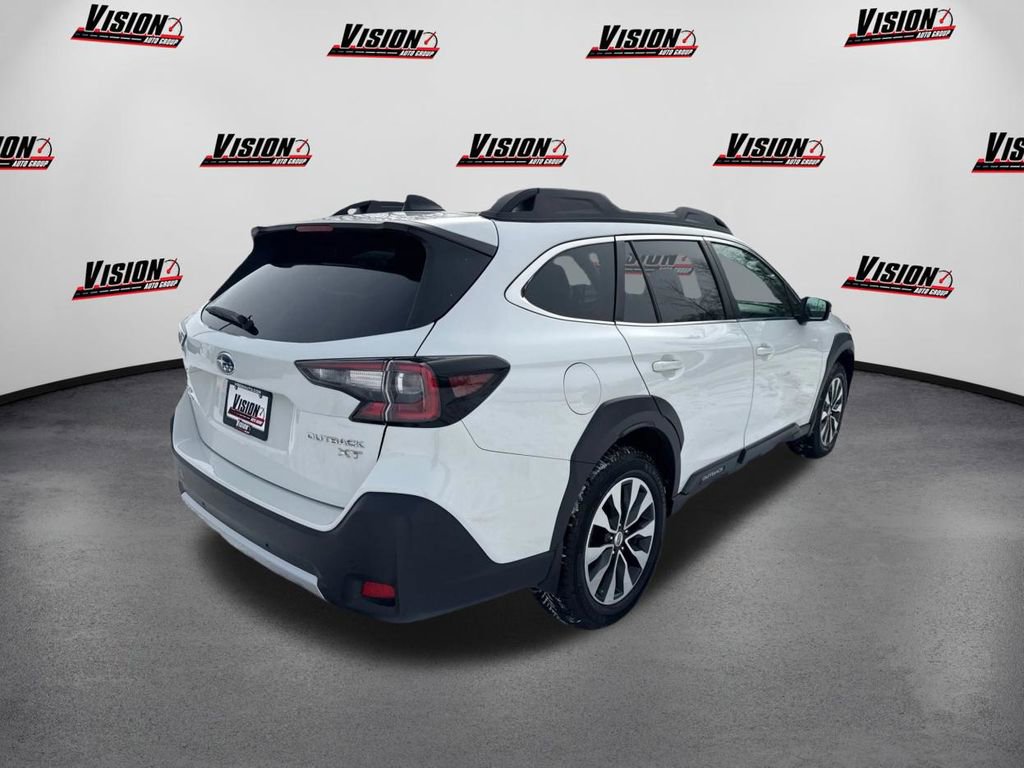 Used 2023 Subaru Outback Limited XT image 5