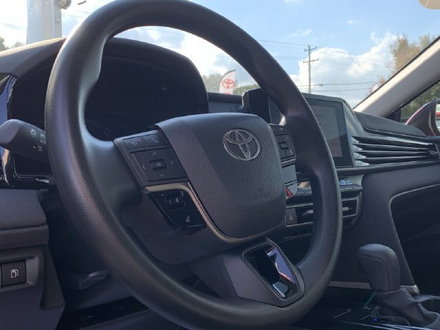 Used 2026 Toyota Camry LE FWD image 19