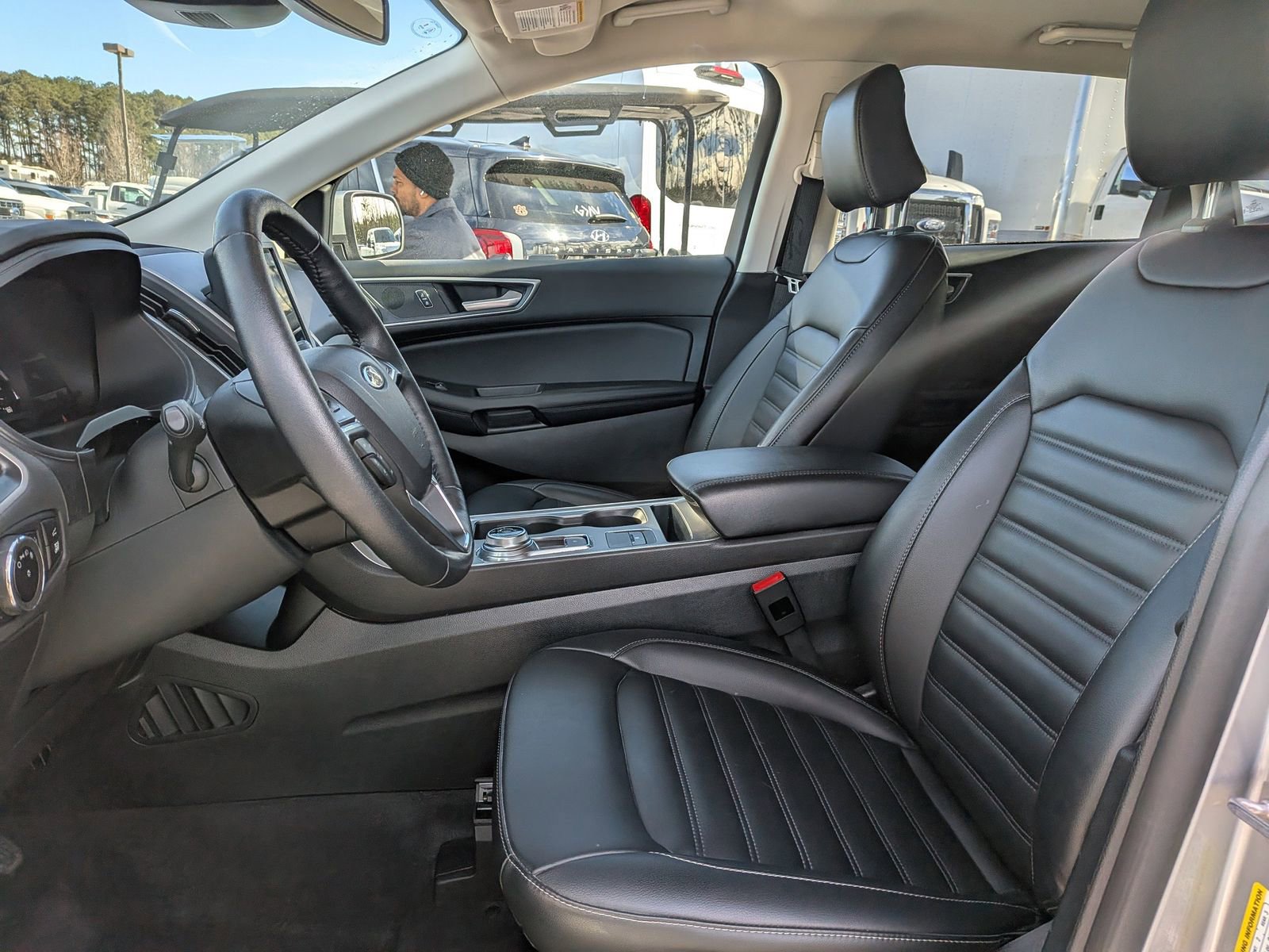 Certified 2024 Ford Edge SEL w/ Convenience Package image 24