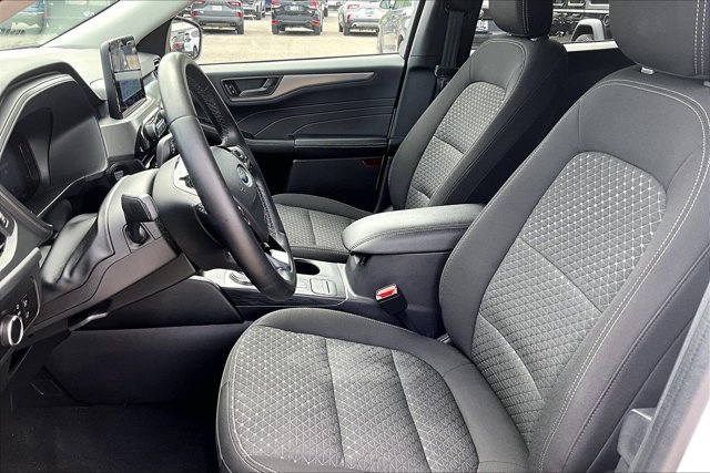 Used 2023 Ford Escape Active w/ Cold Weather Package FWD image 27