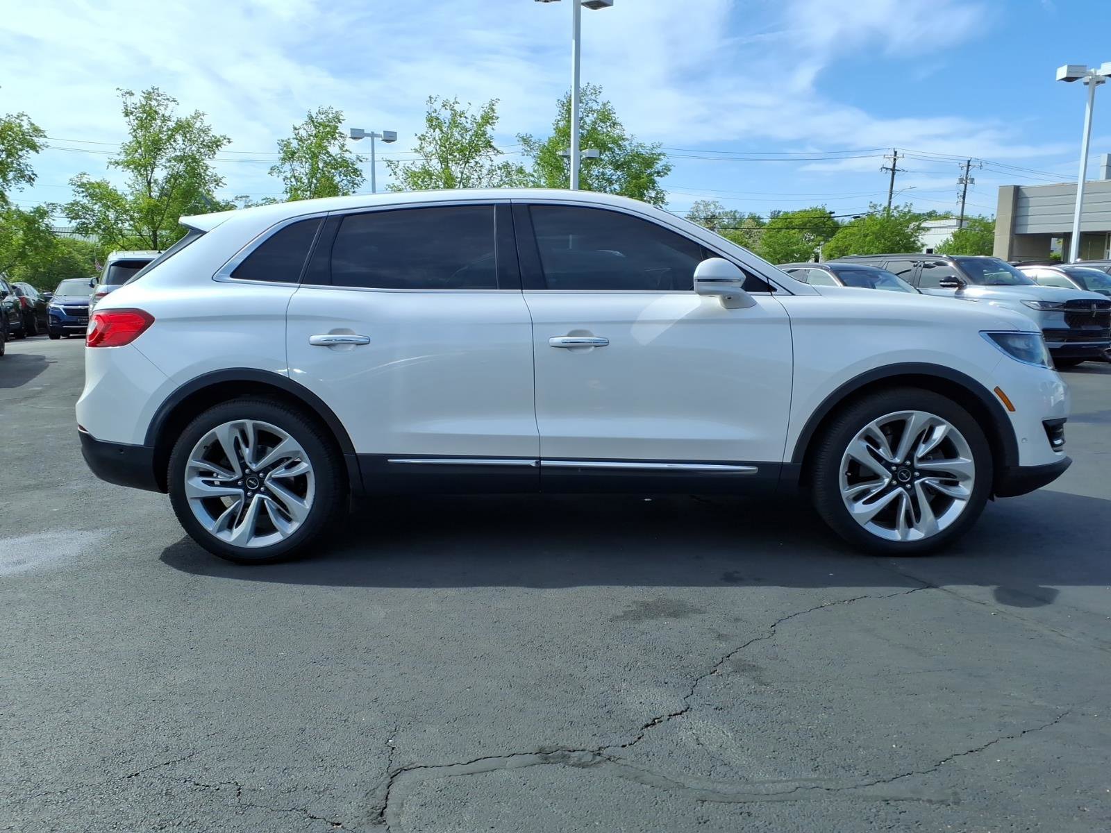 Used 2017 Lincoln MKX Black Label w/ Driver Assistance Package FWD image 8