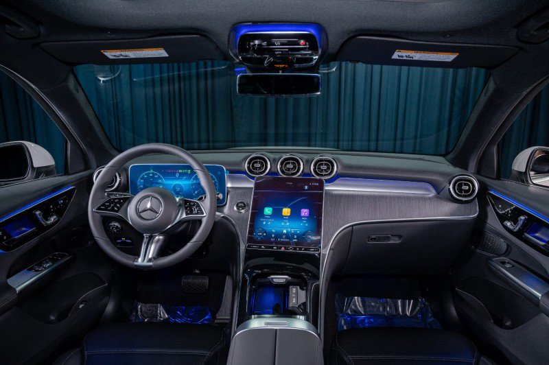 New 2026 Mercedes-Benz GLC 300 image 13