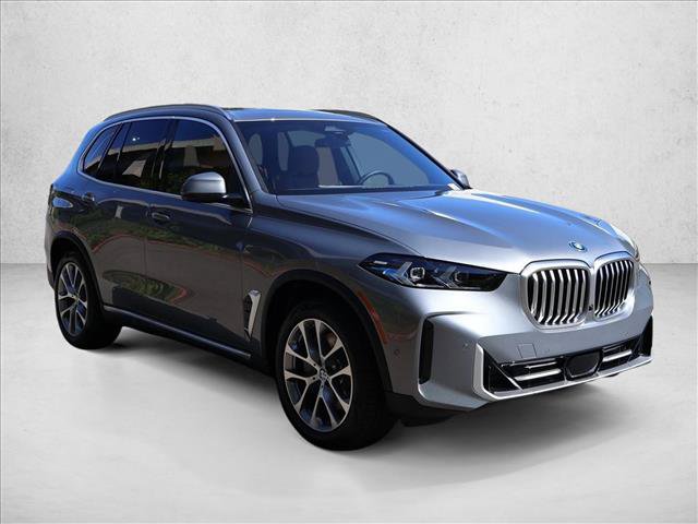 New 2026 BMW X5 xDrive50e w/ Parking Assistance Package AWD/4WD image 6