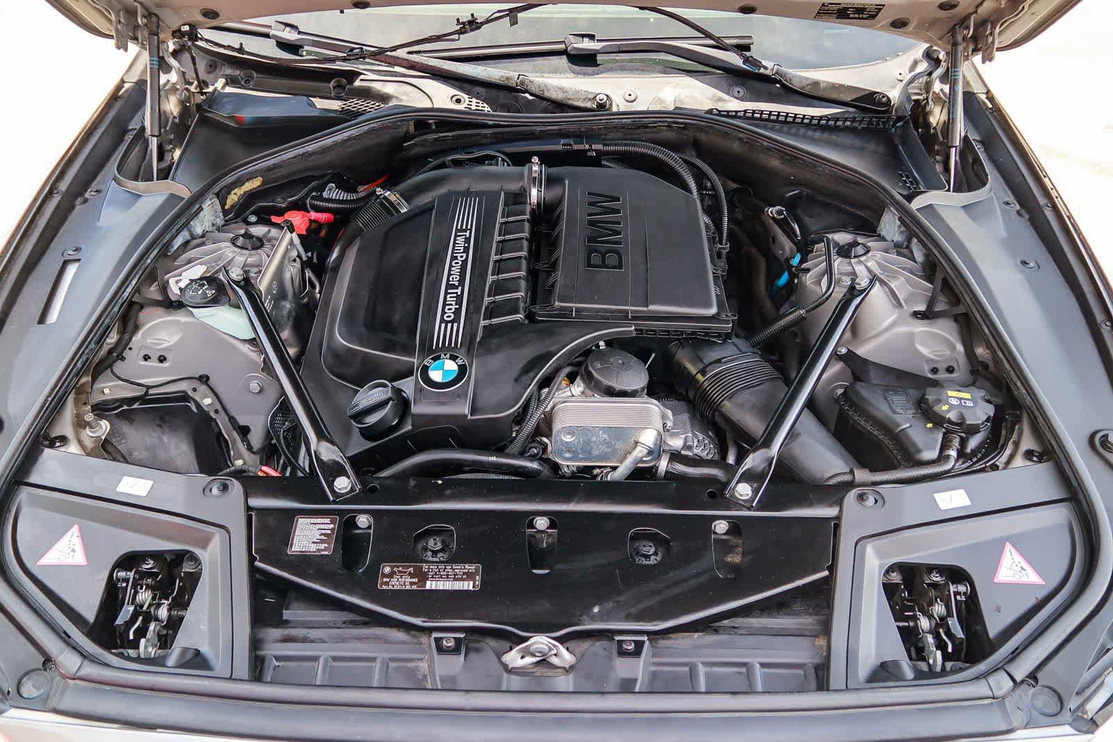 Used 2014 BMW 535i Sedan RWD image 28