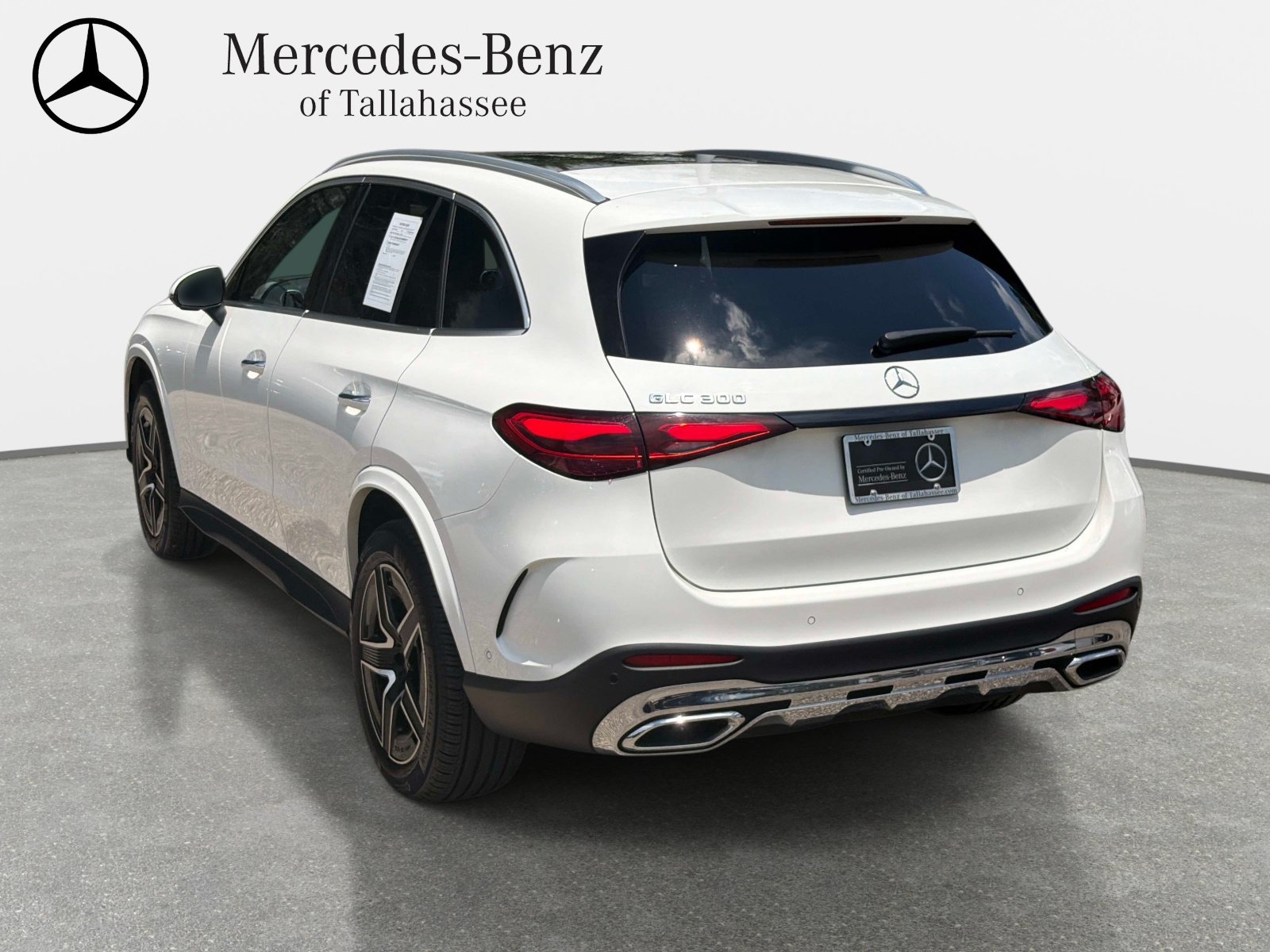 Certified 2024 Mercedes-Benz GLC 300 image 7