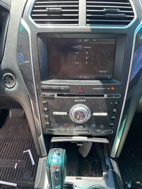 Used 2016 Ford Explorer Platinum AWD/4WD image 16