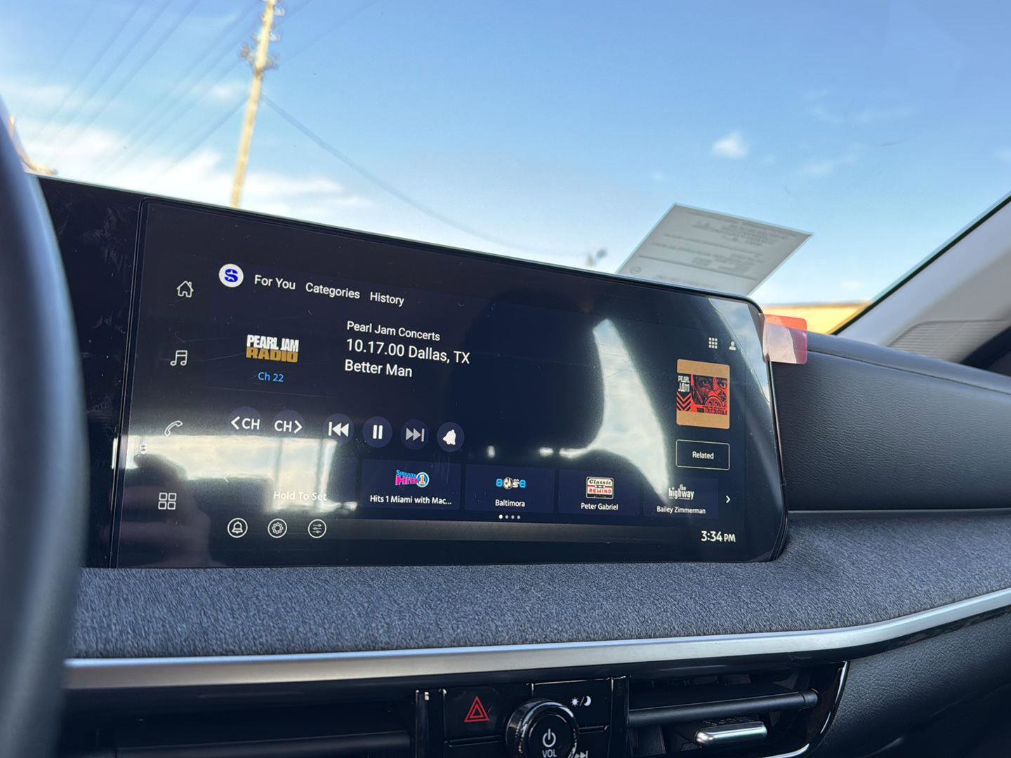 New 2026 Nissan Kicks S image 21