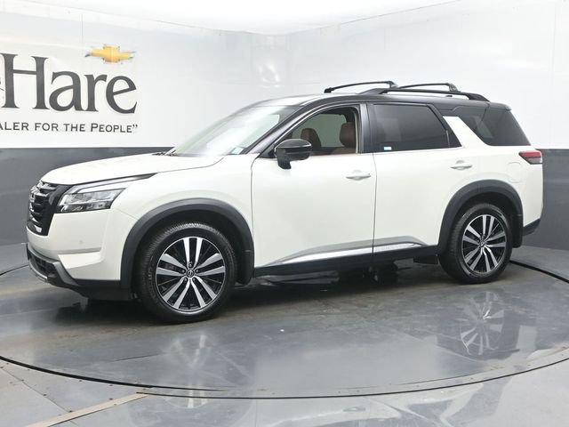 Used 2023 Nissan Pathfinder Platinum AWD/4WD image 31