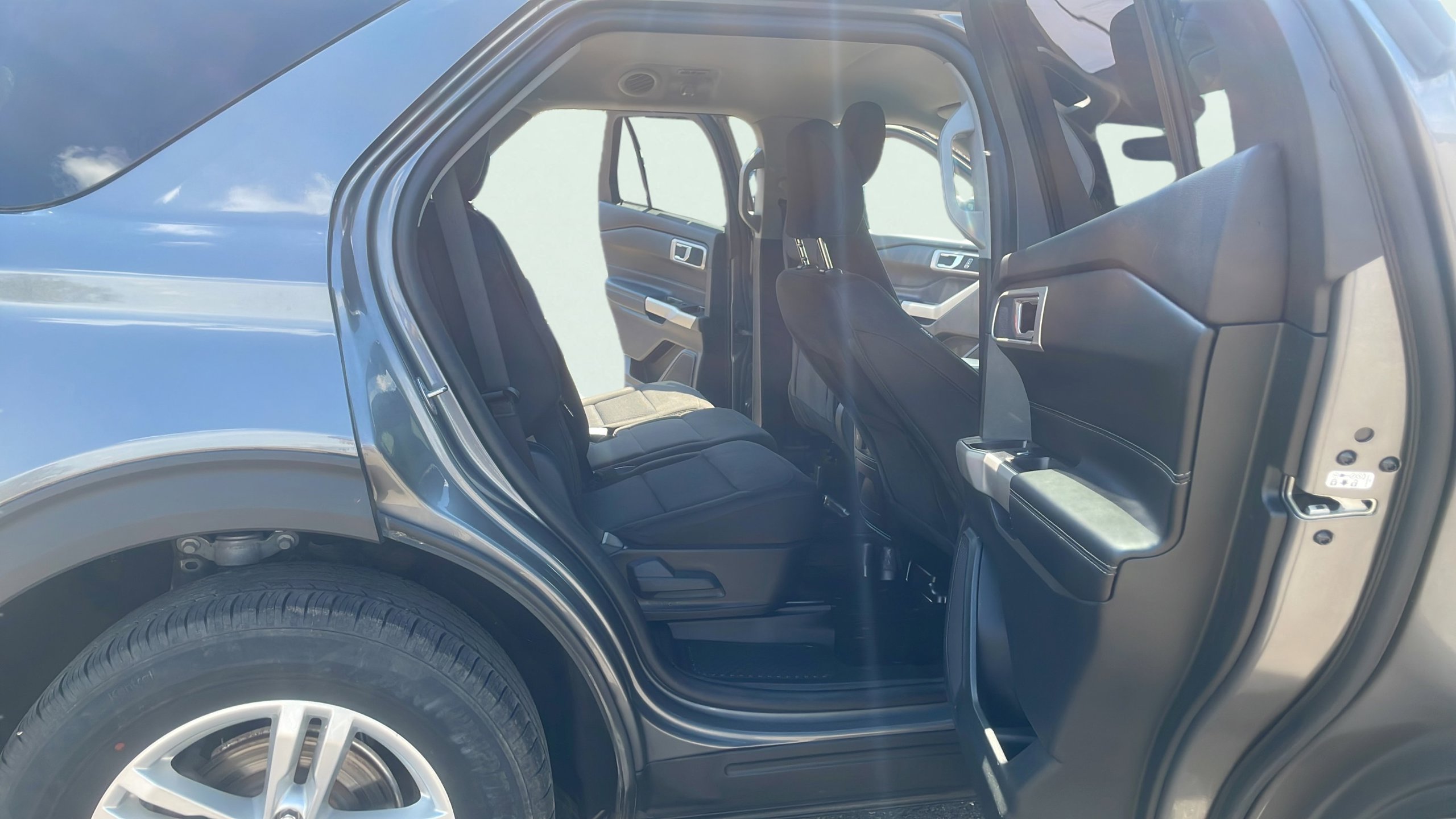 Certified 2023 Ford Explorer XLT AWD/4WD image 14