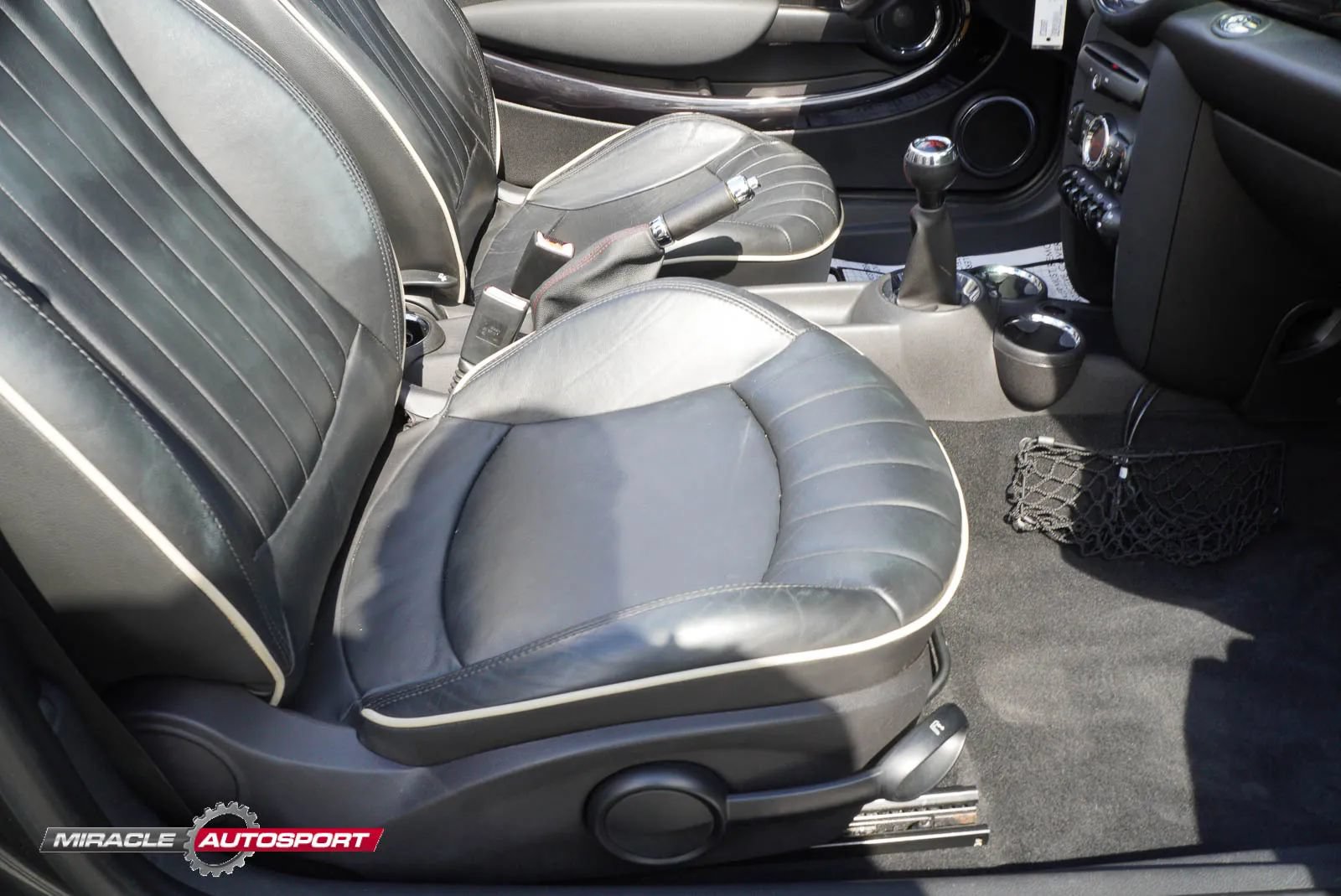 Used 2011 MINI Cooper John Cooper Works FWD image 26