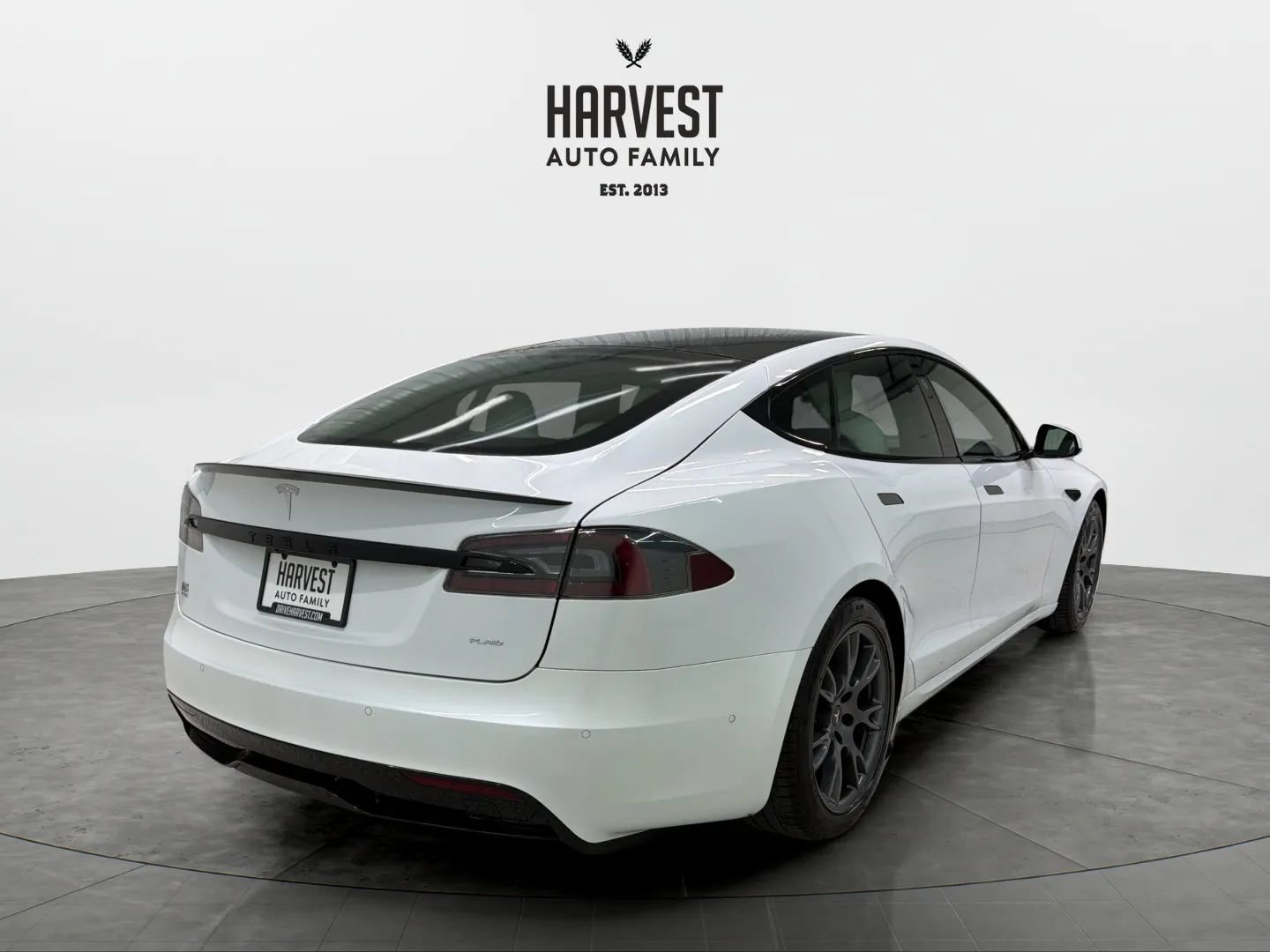 Used 2022 Tesla Model S Plaid AWD/4WD image 6