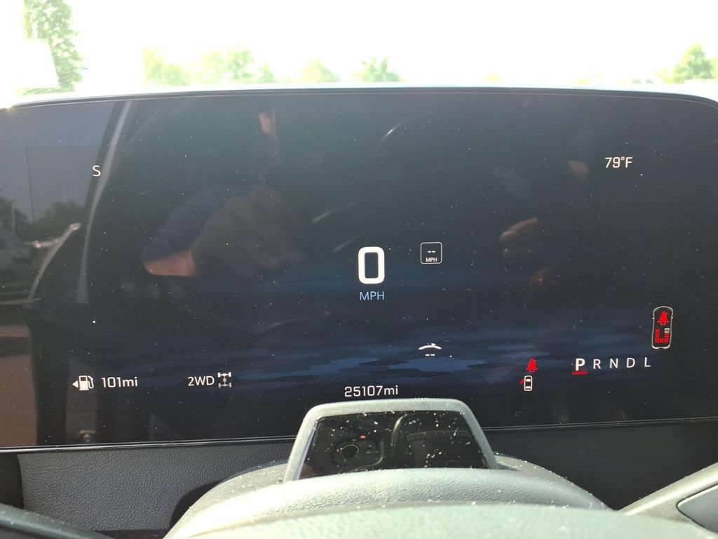 Used 2024 Chevrolet Traverse RS w/ LPO, Floor Liner Package AWD/4WD image 18