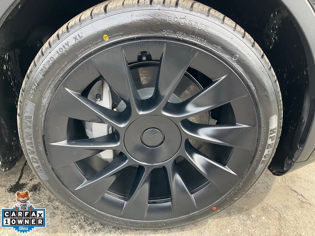 Used 2024 Tesla Model Y Long Range image 79