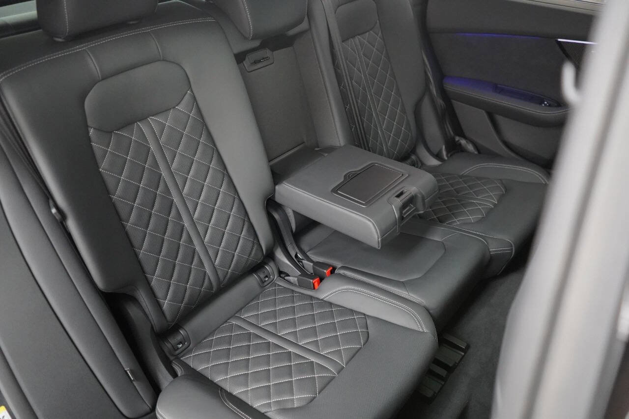 Used 2023 Audi SQ8 Premium Plus image 71