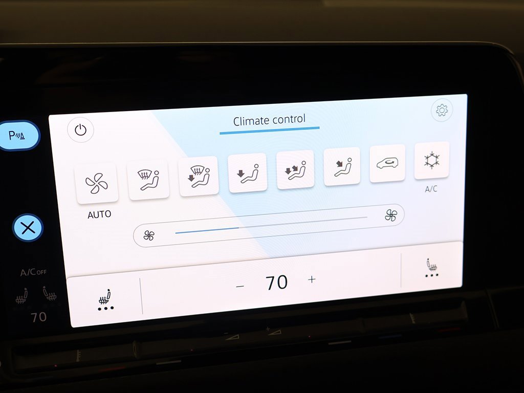 Used 2024 Volkswagen GTI SE image 53