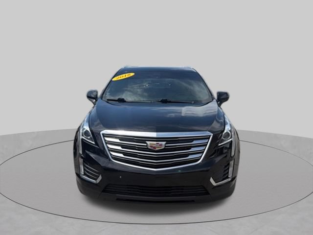 Used 2018 Cadillac XT5 AWD image 2