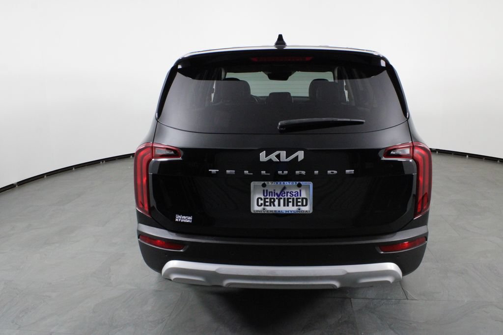 Used 2022 Kia Telluride LX FWD image 10