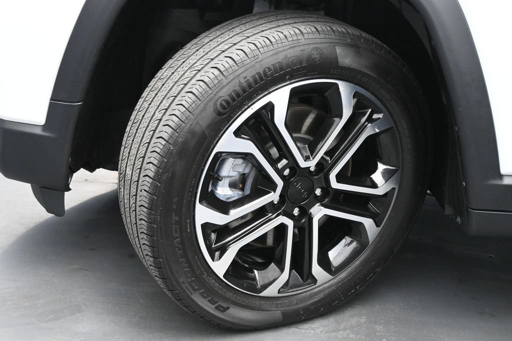 Used 2023 Jeep Compass Limited AWD/4WD image 19