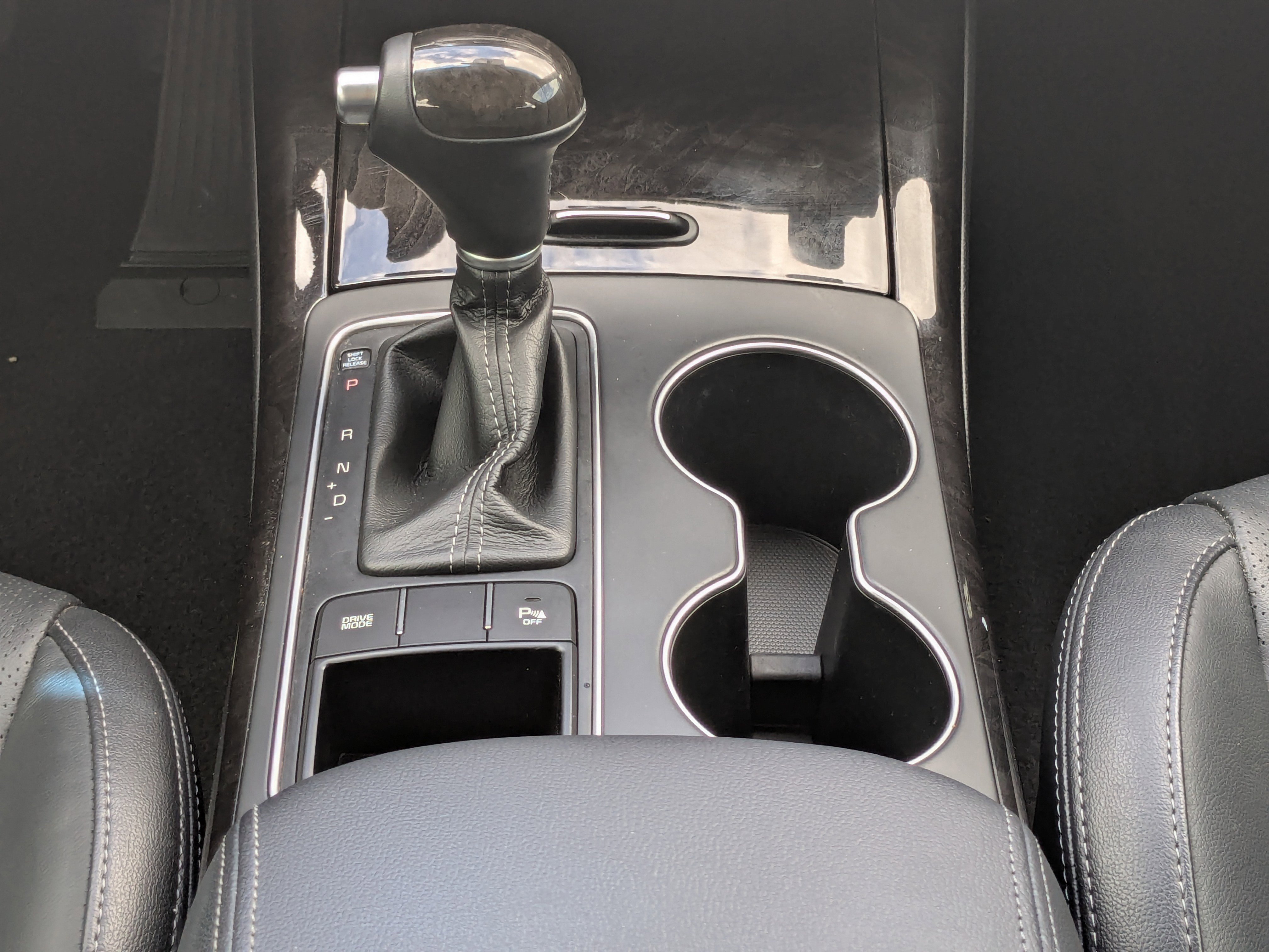 Used 2018 Kia Sorento EX image 27