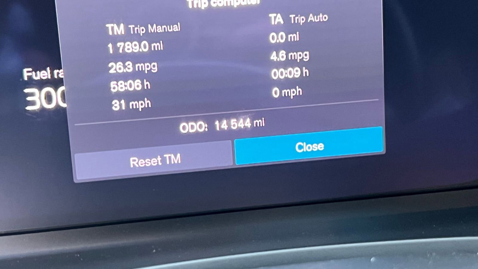 Used 2025 Volvo V60 B5 Cross Country Plus image 9