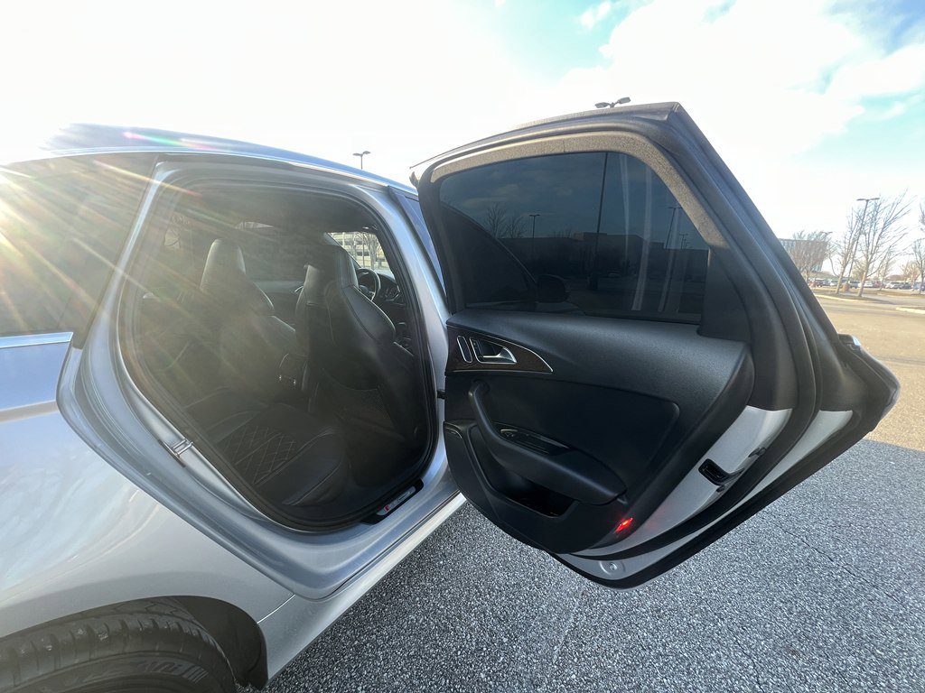 Used 2013 Audi S6 Prestige image 12
