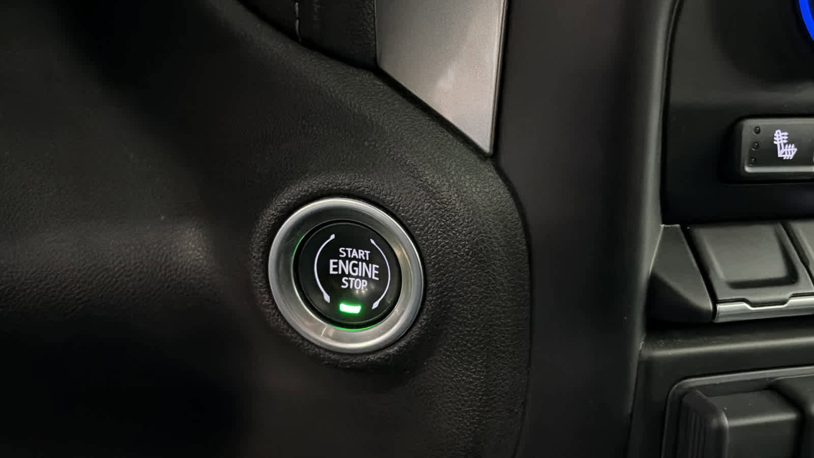 Used 2022 Chevrolet Silverado 2500 LTZ w/ LTZ Plus Package image 16