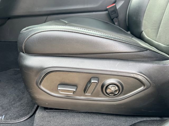 Used 2024 Jeep Grand Cherokee Altitude image 11