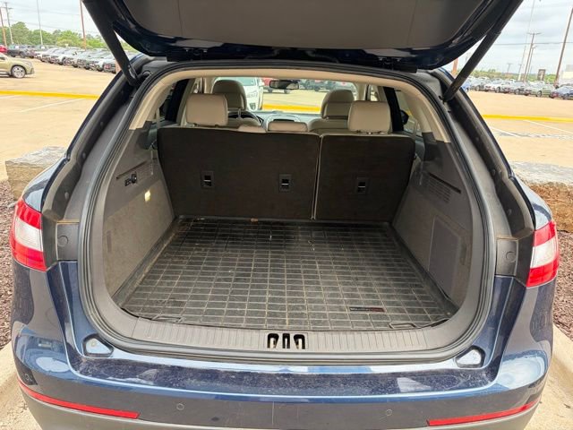 Used 2017 Lincoln MKX Reserve w/ Luxury Package FWD image 23