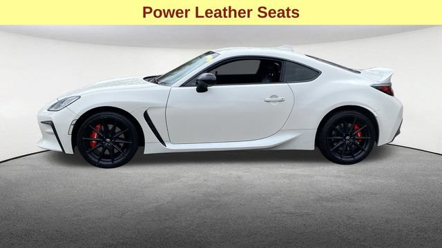 Used 2024 Toyota GR86 Premium w/ Performance Package RWD image 5