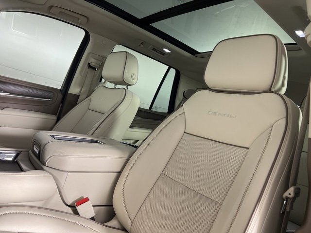 Used 2024 GMC Yukon Denali image 21