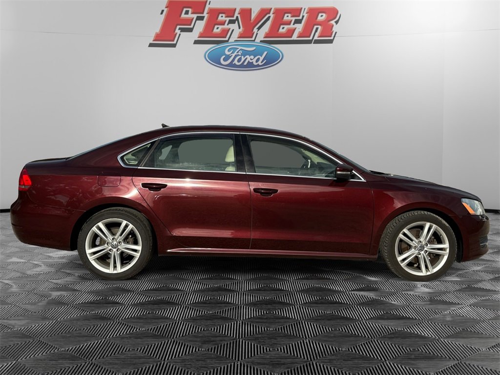 Used 2014 Volkswagen Passat 1.8T SE image 8