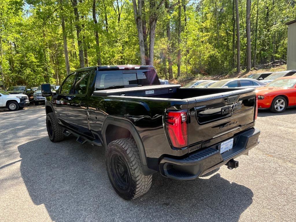 Used 2024 GMC Sierra 2500 Denali w/ Denali Reserve Package AWD/4WD image 13