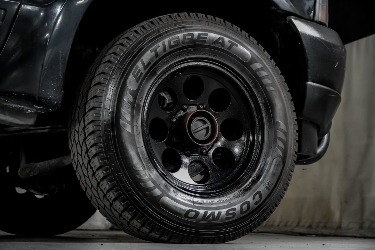 Used 2004 Ford Excursion Limited AWD/4WD image 50