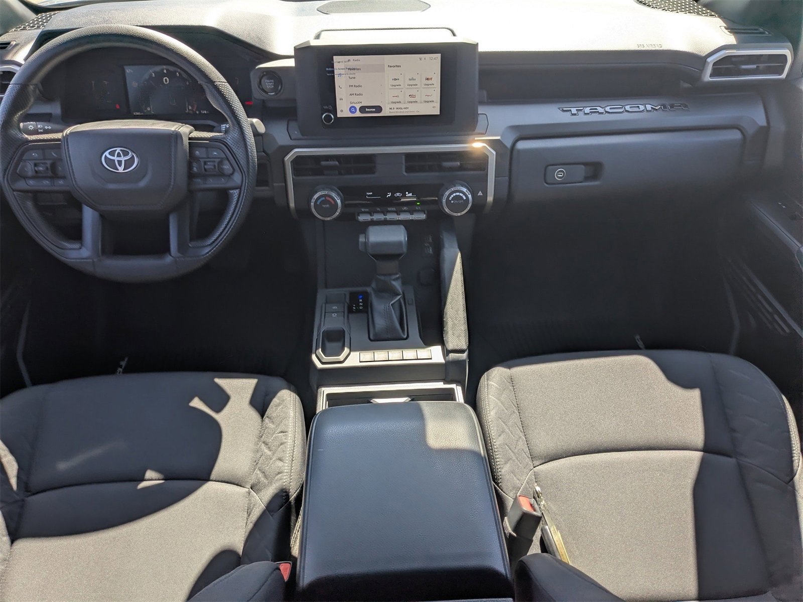Used 2025 Toyota Tacoma SR image 15