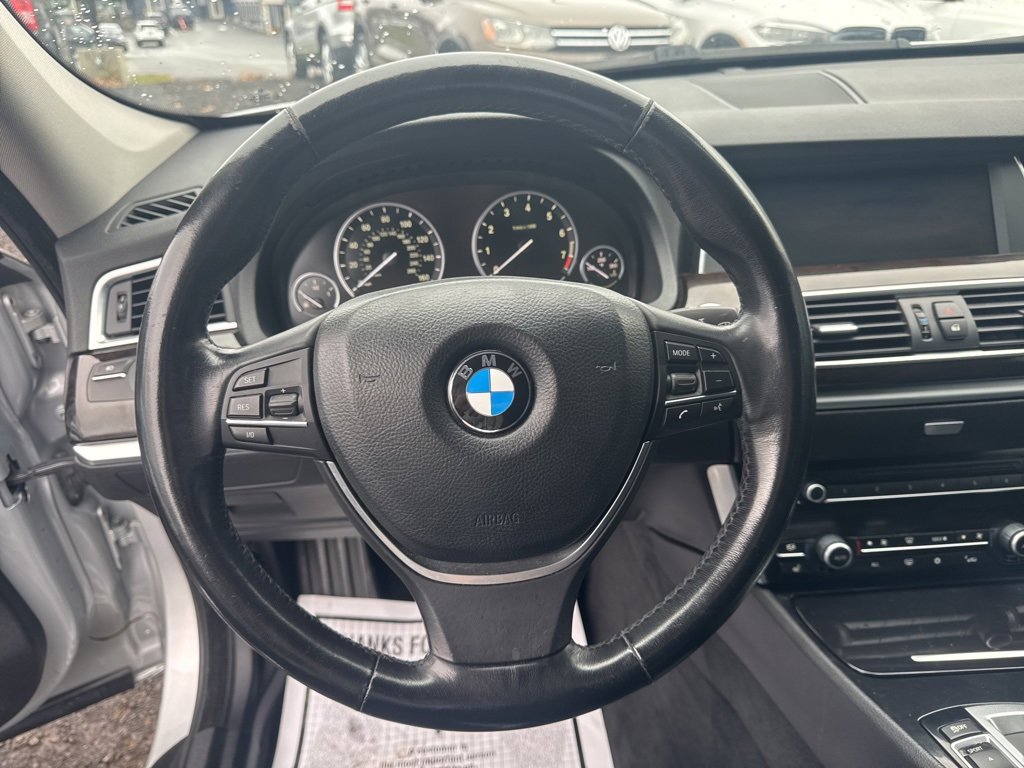Used 2011 BMW 535i xDrive image 21